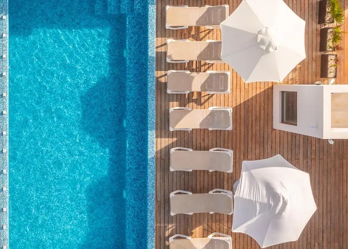 Aparthotel Tu Paraiso Privado- Lahun 3*